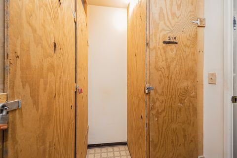 Tiny photo for 7231 Wolf Road #310C, Indian Head Park, IL 60525 (MLS # 12487728)