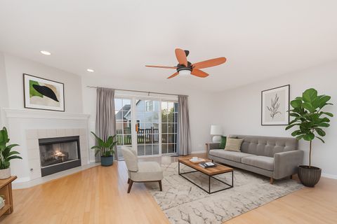 Tiny photo for 1031 N Earls Court, Palatine, IL 60067 (MLS # 12514981)