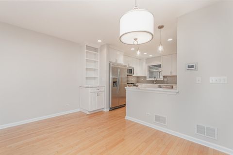 Tiny photo for 1031 N Earls Court, Palatine, IL 60067 (MLS # 12514981)