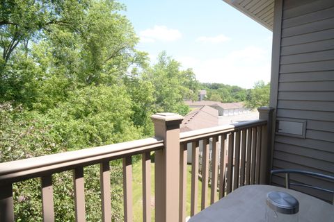 Tiny photo for 1574 W Crystal Rock Court #3C, Round Lake Beach, IL 60073 (MLS # 12682810)