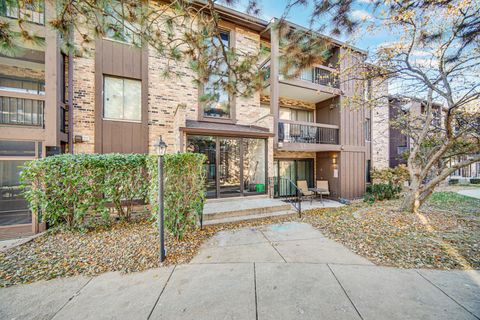 Tiny photo for 7517 175th Street #334, Tinley Park, IL 60477 (MLS # 12516357)