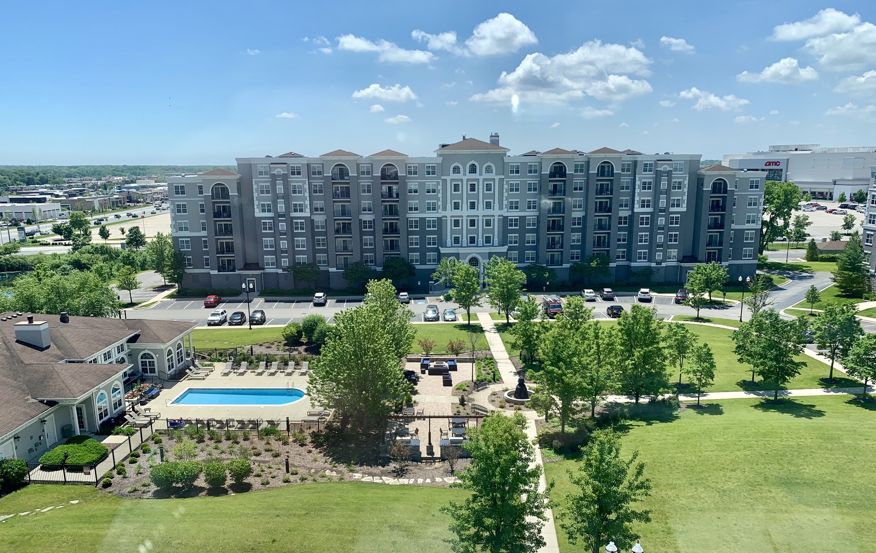 View Vernon Hills, IL 60061 condo