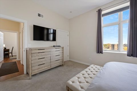 Tiny photo for 7700 W North Avenue #5A, Elmwood Park, IL 60707 (MLS # 12518226)