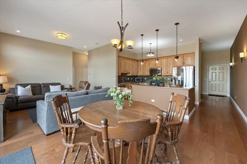 Tiny photo for 7700 W North Avenue #5A, Elmwood Park, IL 60707 (MLS # 12518226)