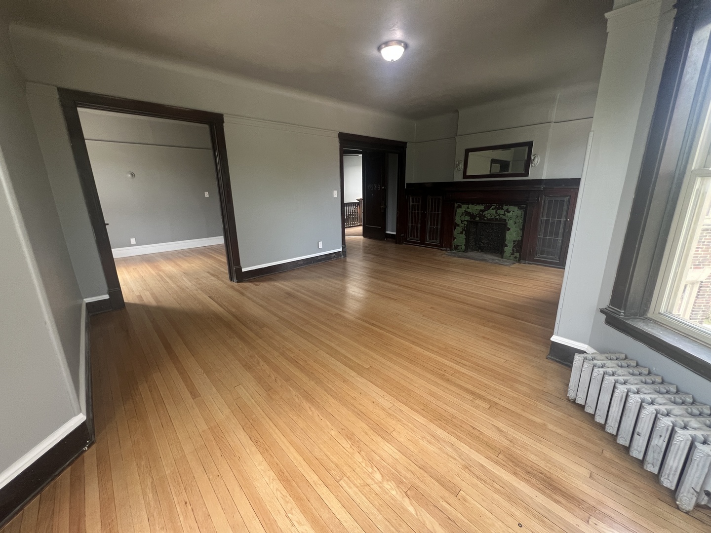 4958 S Michigan Avenue 3S