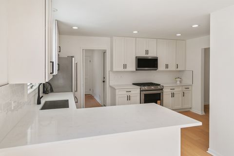 Tiny photo for 185 Cold Spring Road, Barrington, IL 60010 (MLS # 12463725)