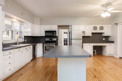 Tiny photo for 2310 Broadway, Rockford, IL 61104 (MLS # 12514822)