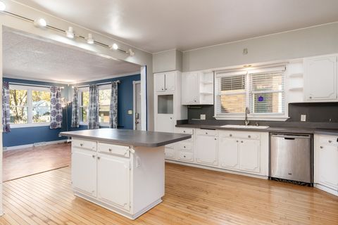 Tiny photo for 2310 Broadway, Rockford, IL 61104 (MLS # 12514822)