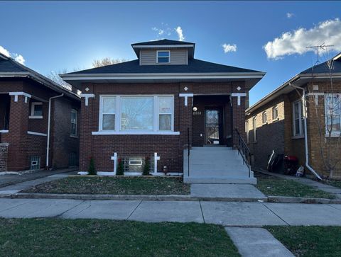 Photo of 8018 S Laflin Street, Chicago, IL 60620 (MLS # 12438502)