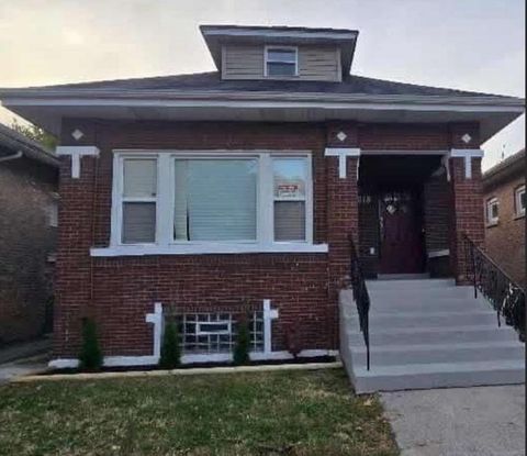 Photo of 8018 S Laflin Street, Chicago, IL 60620 (MLS # 12438502)