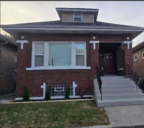 Photo of 8018 S Laflin Street, Chicago, IL 60620 (MLS # 12438502)