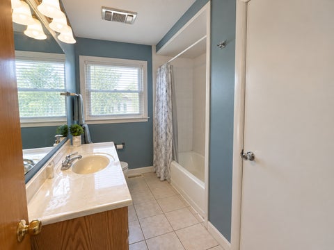 Tiny photo for 404 Westgate Avenue, Chicago Heights, IL 60411 (MLS # 12758484)