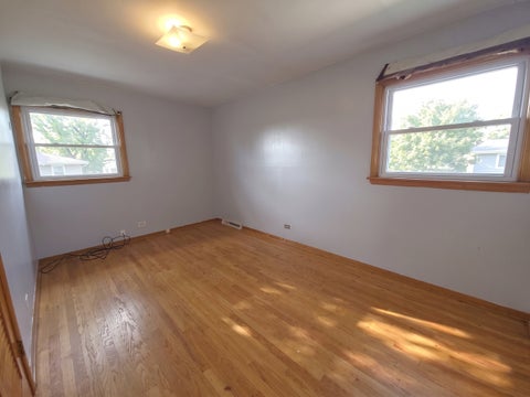 Tiny photo for 404 Westgate Avenue, Chicago Heights, IL 60411 (MLS # 12758484)