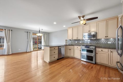 Tiny photo for 9213 Kylemore Court, Tinley Park, IL 60487 (MLS # 12577508)