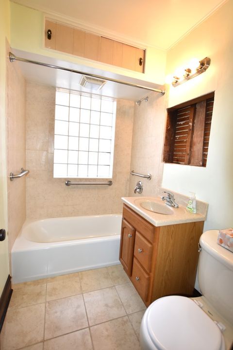 Tiny photo for 534 S Oakland Avenue, Villa Park, IL 60181 (MLS # 12523119)