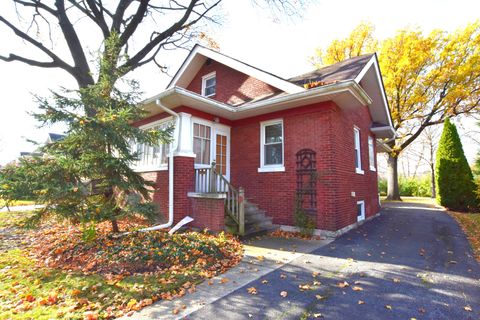 Tiny photo for 534 S Oakland Avenue, Villa Park, IL 60181 (MLS # 12523119)