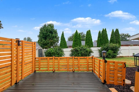 Tiny photo for 2310 Mary Lane, Quincy, IL 62305 (MLS # 12770573)
