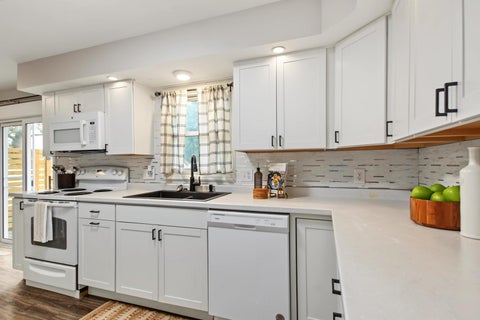 Tiny photo for 2310 Mary Lane, Quincy, IL 62305 (MLS # 12770573)