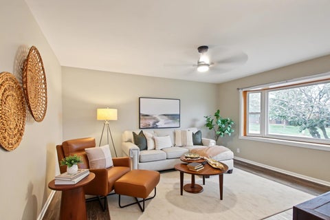 Tiny photo for 2310 Mary Lane, Quincy, IL 62305 (MLS # 12770573)
