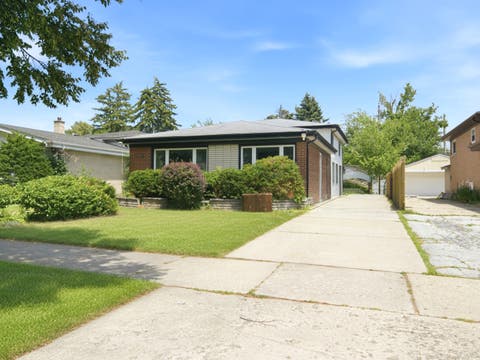 Tiny photo for 8113 CENTRAL Avenue, Morton Grove, IL 60053 (MLS # 12728817)