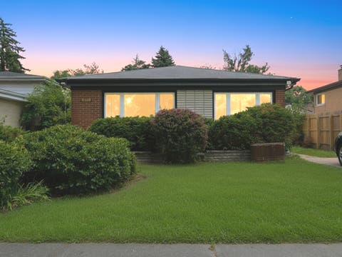 Photo of 8113 CENTRAL Avenue, Morton Grove, IL 60053 (MLS # 12728817)