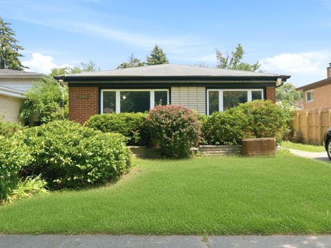 Tiny photo for 8113 CENTRAL Avenue, Morton Grove, IL 60053 (MLS # 12728817)