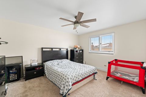 Tiny photo for 9109 Crescent Court, Oak Lawn, IL 60453 (MLS # 12546075)