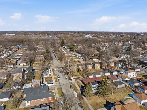 Tiny photo for 12315 S Morgan Street, Calumet Park, IL 60827 (MLS # 12567020)