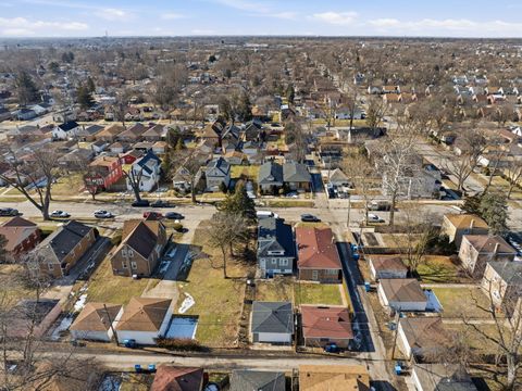 Tiny photo for 12315 S Morgan Street, Calumet Park, IL 60827 (MLS # 12567020)