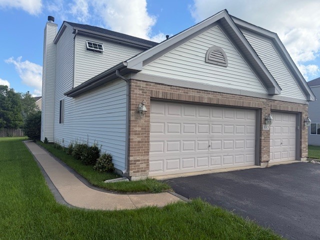 883 Prairie Crossing Drive
