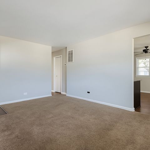 Tiny photo for 18705 W Ash Drive, Gurnee, IL 60031 (MLS # 12377143)