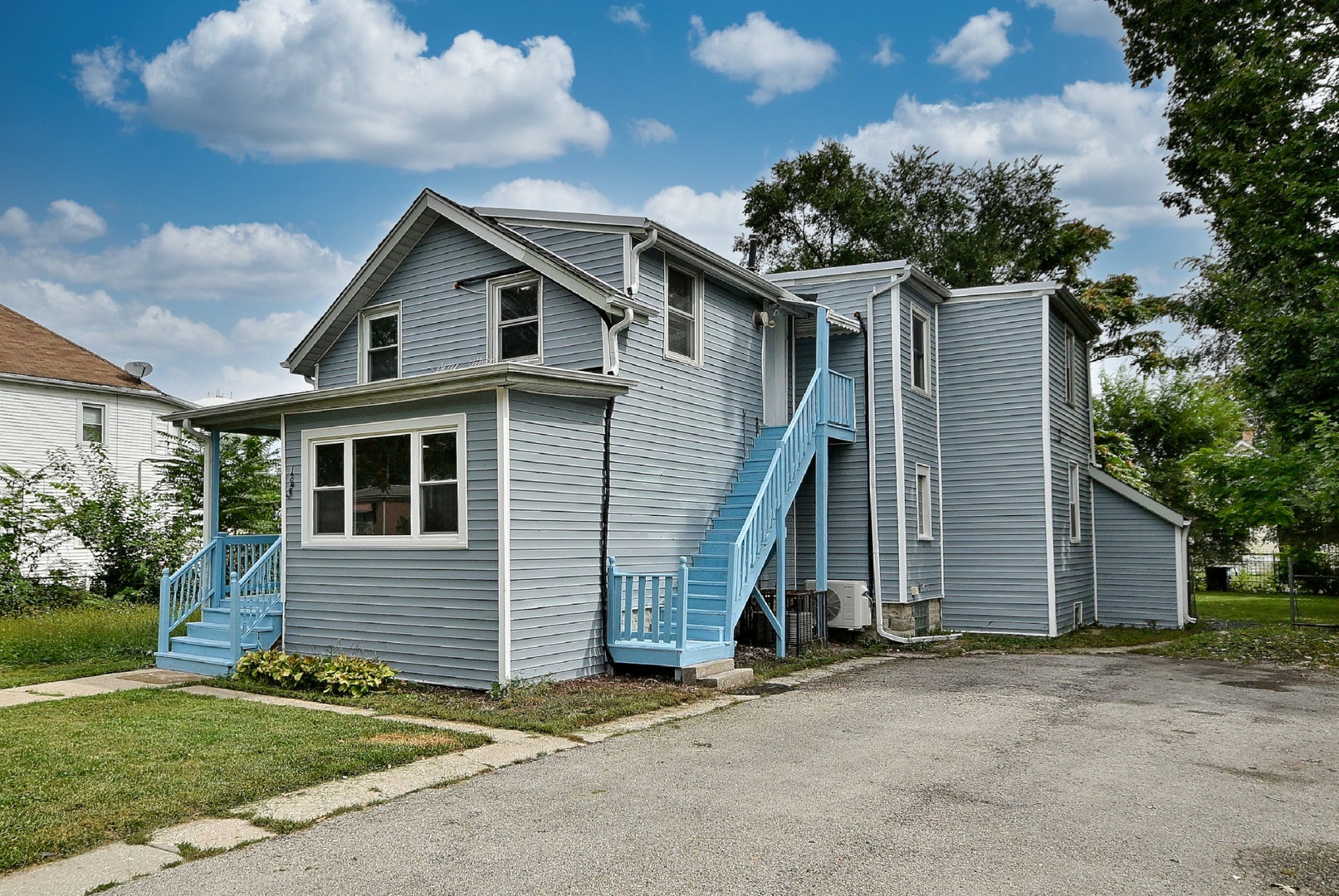 123 S 12th Avenue