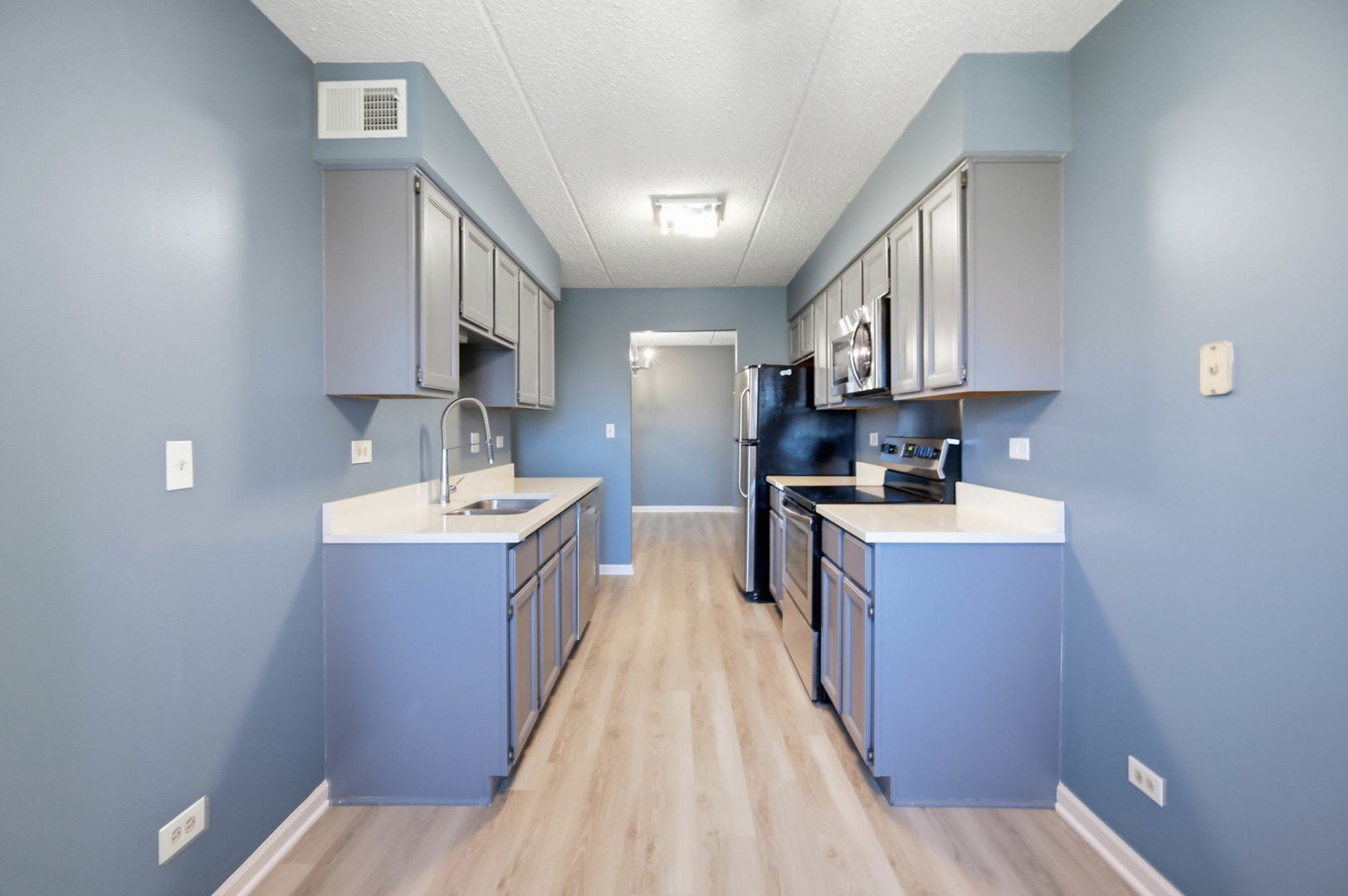 9357 Landings Lane 401