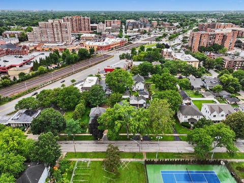 Tiny photo for 24 N Belmont Avenue, Arlington Heights, IL 60004 (MLS # 12724333)