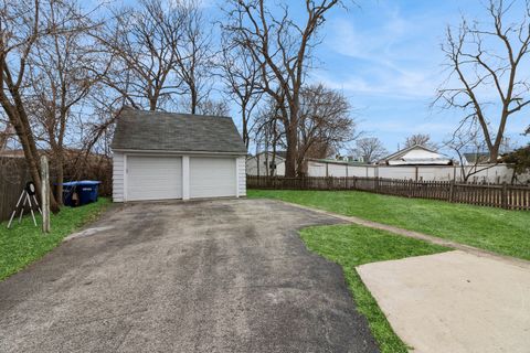 Tiny photo for 139 Elm Street, DeKalb, IL 60115 (MLS # 12573233)
