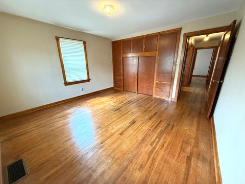 Tiny photo for 2116 Clay Street, Murphysboro, IL 62966 (MLS # 12672993)