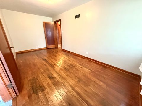 Tiny photo for 2116 Clay Street, Murphysboro, IL 62966 (MLS # 12672993)