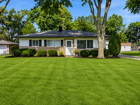 Photo of 1203 N Chapel Hill Road, McHenry, IL 60051 (MLS # 12691886)