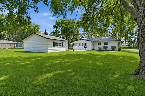 Tiny photo for 1203 N Chapel Hill Road, McHenry, IL 60051 (MLS # 12691886)