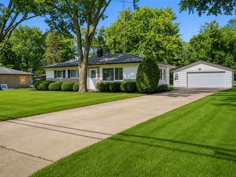 Tiny photo for 1203 N Chapel Hill Road, McHenry, IL 60051 (MLS # 12691886)