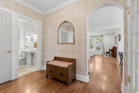 Tiny photo for 303 N Willow Road, Elmhurst, IL 60126 (MLS # 12634456)