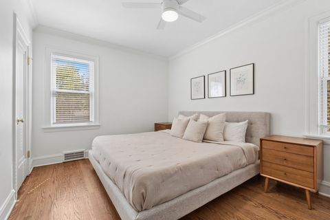 Tiny photo for 303 N Willow Road, Elmhurst, IL 60126 (MLS # 12634456)