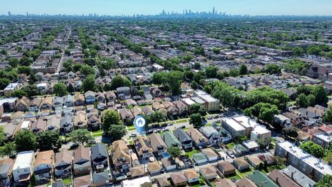 Tiny photo for 2924 N LINDER Avenue, Chicago, IL 60641 (MLS # 12691047)