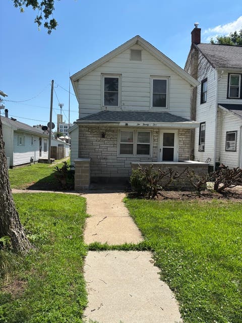 Photo of 225 3rd Avenue S, Clinton, IA 52732 (MLS # 12698914)