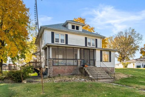 Photo of 305 W Park Avenue, Sheridan, IL 60551 (MLS # 12524253)