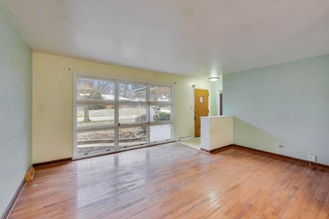 Tiny photo for 427 Tiffany Drive, Waukegan, IL 60085 (MLS # 12525218)