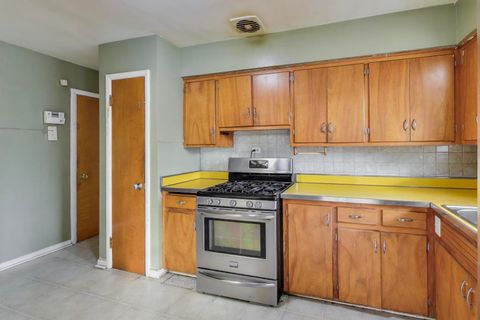 Tiny photo for 427 Tiffany Drive, Waukegan, IL 60085 (MLS # 12525218)