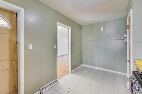 Tiny photo for 427 Tiffany Drive, Waukegan, IL 60085 (MLS # 12525218)