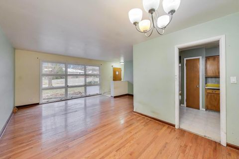 Tiny photo for 427 Tiffany Drive, Waukegan, IL 60085 (MLS # 12525218)