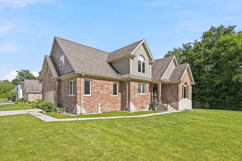 Tiny photo for 388 Preserve Lane, Wood Dale, IL 60191 (MLS # 12738833)